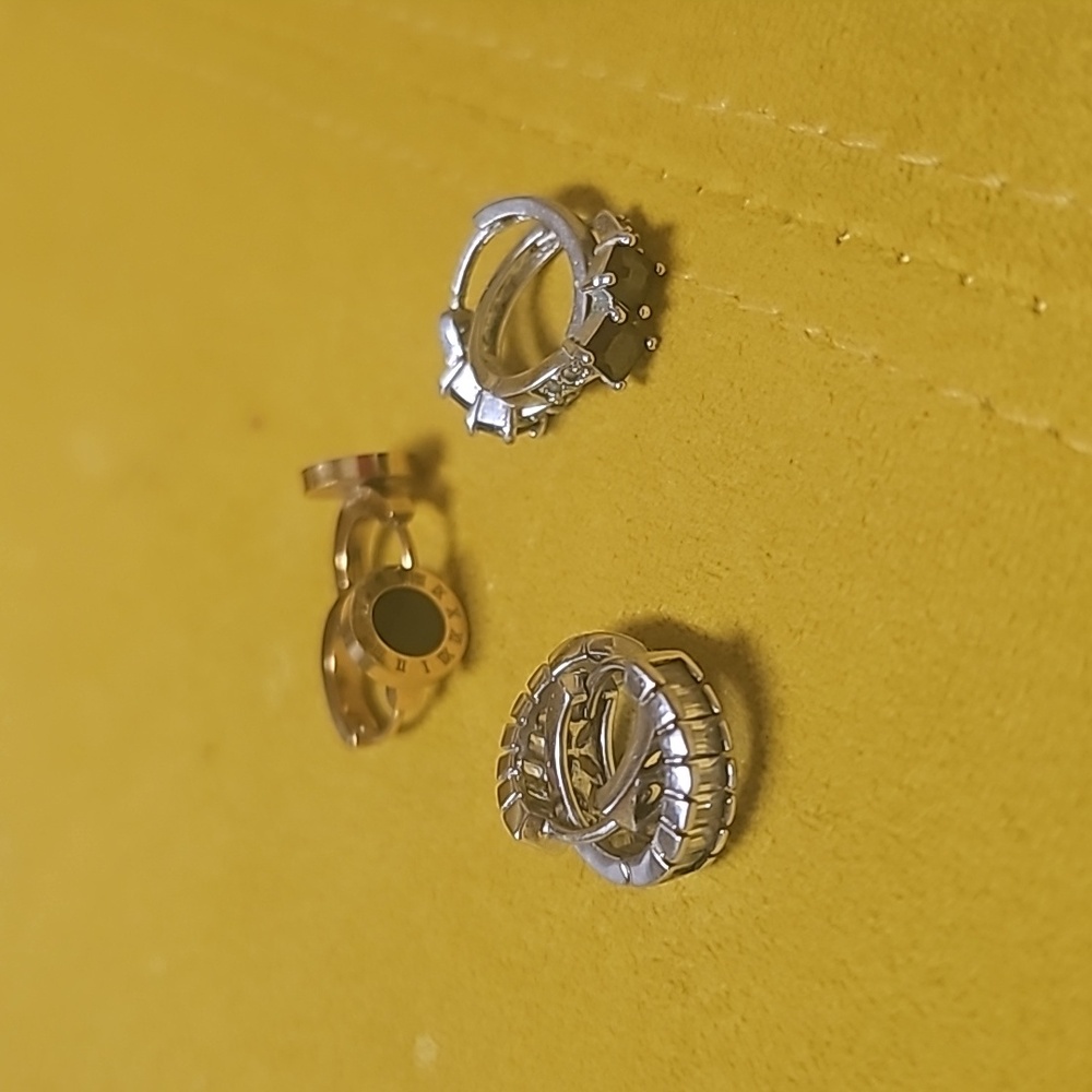 Earings bundle